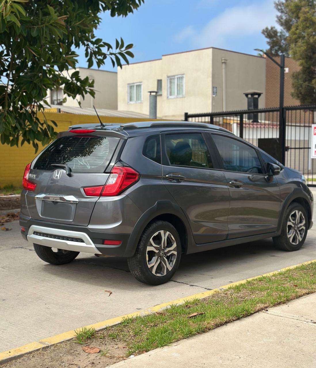Honda WR-V 2020 1.5 Automático - Miniatura 3