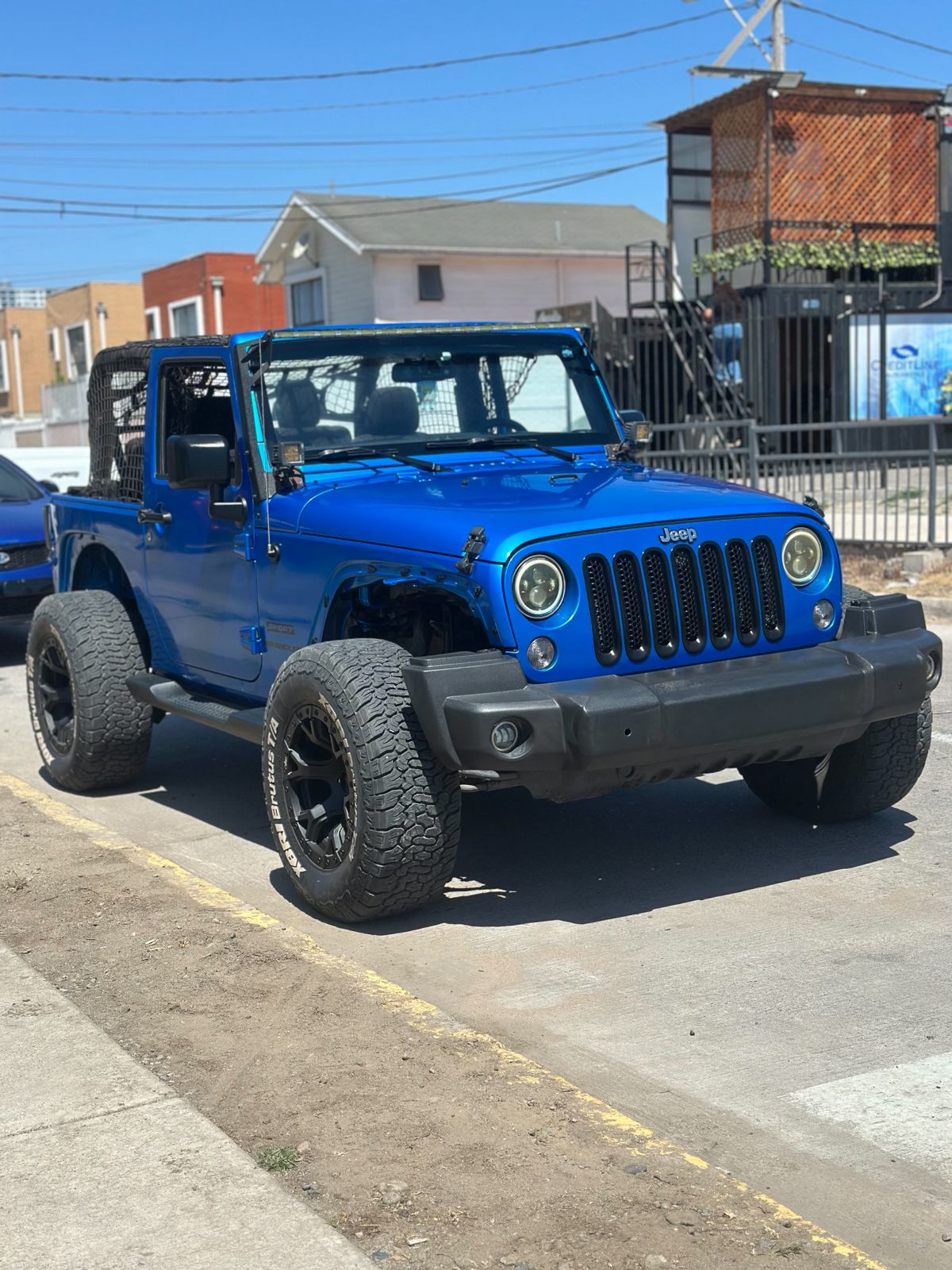 Jeep Wrangler 2017 3.6 - Miniatura 4